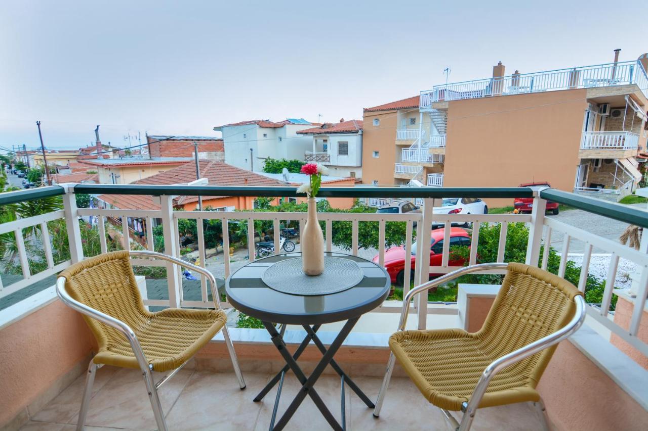 Apartamento House Toula Elegant Sarti Exterior foto