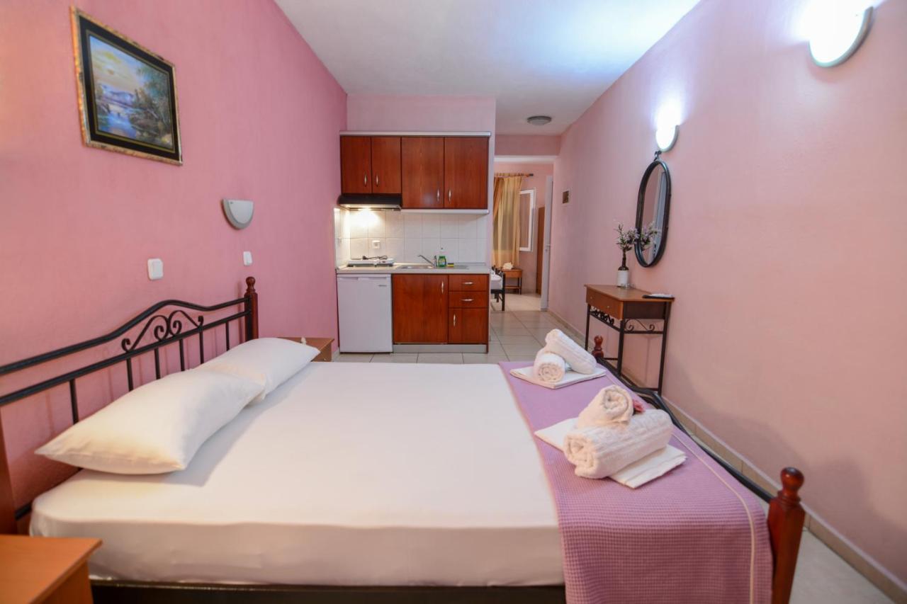 Apartamento House Toula Elegant Sarti Exterior foto