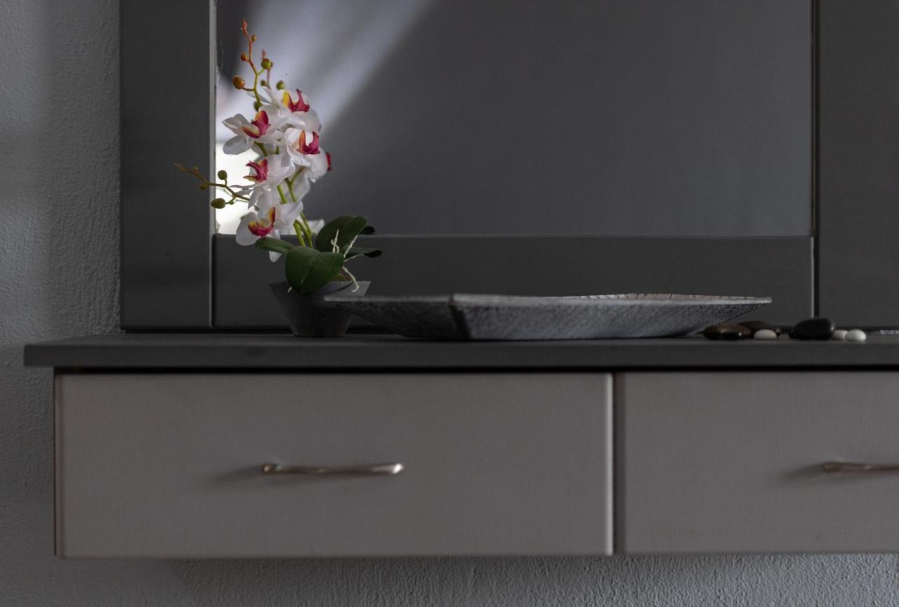 Apartamento House Toula Elegant Sarti Exterior foto