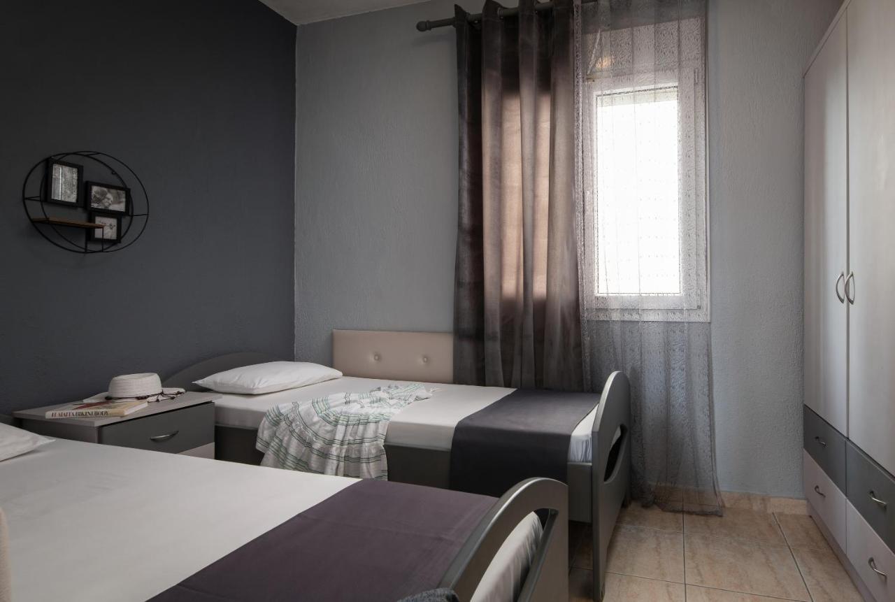Apartamento House Toula Elegant Sarti Exterior foto
