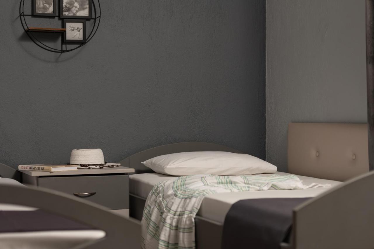 Apartamento House Toula Elegant Sarti Exterior foto